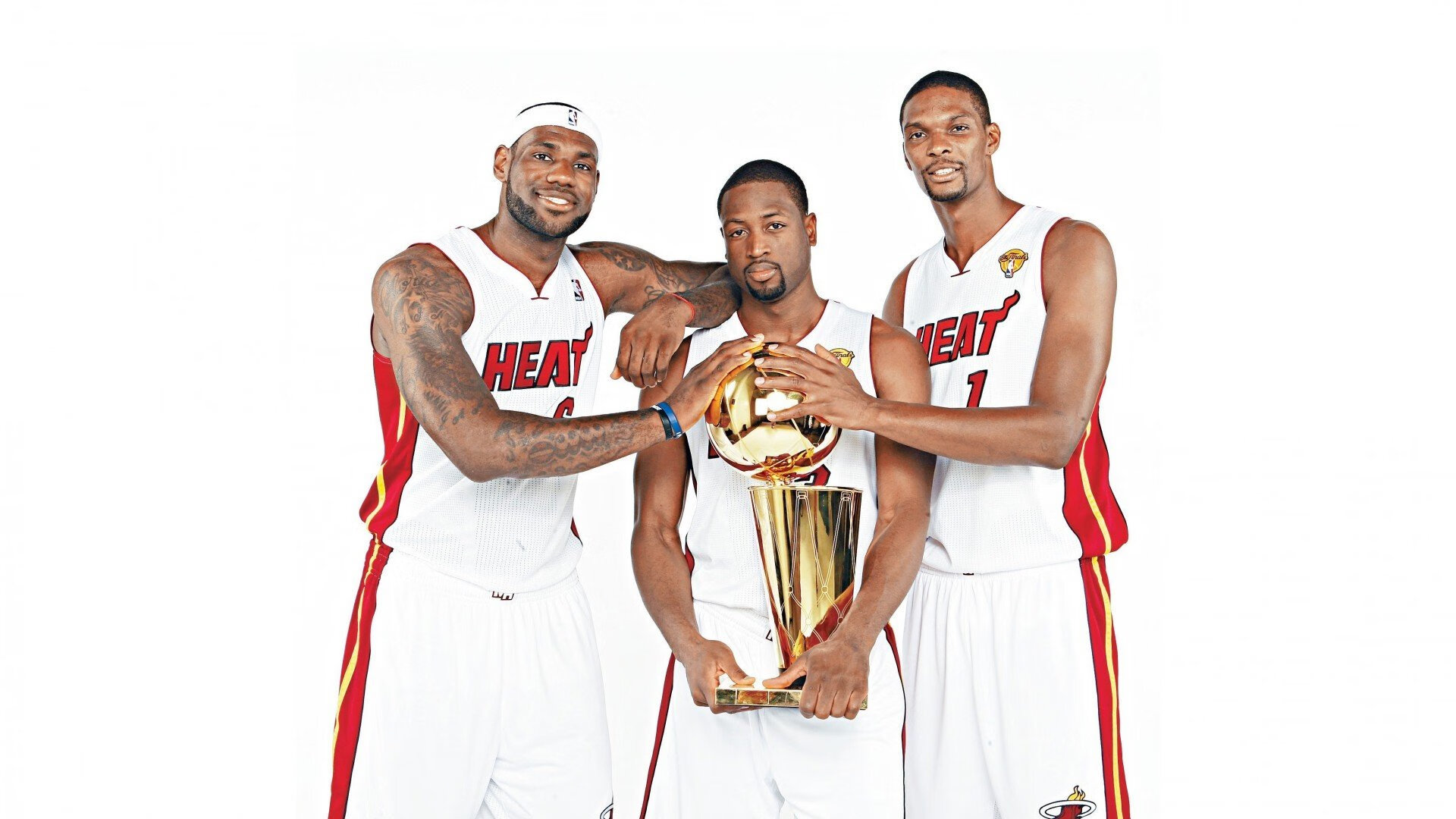 新时代的信号，皮亚斯特里一骑绝尘，梅赛德斯双雄以惊人优势宣告回归