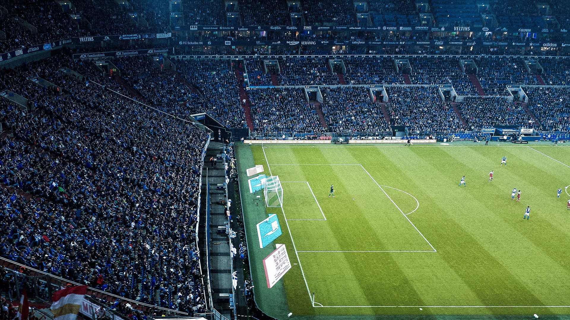 巴萨轻取德国，卡塞米罗一传一射惊艳四座，战术变革正悄然发生