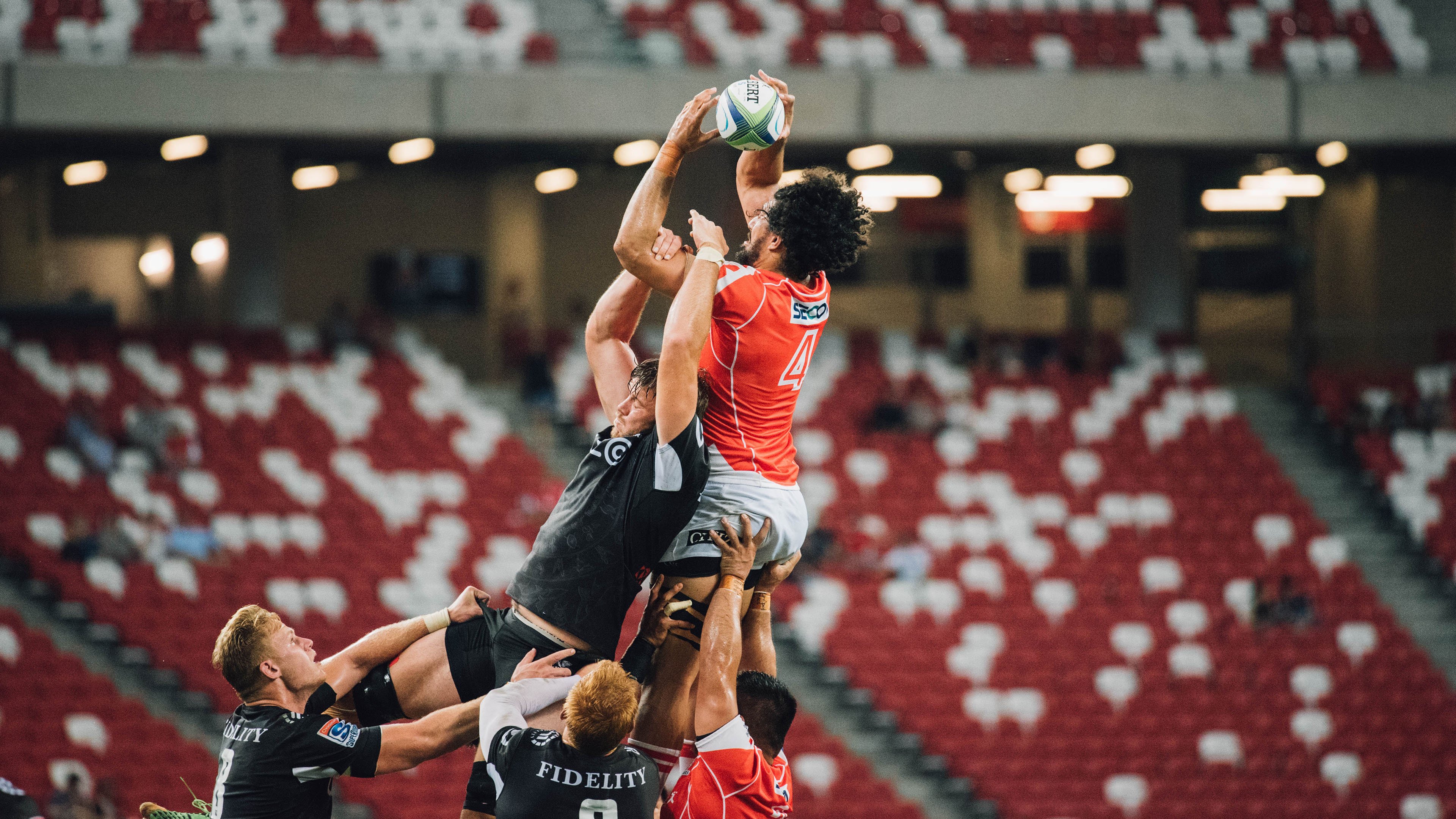 两条河,一片海,当胜利的狂澜遇见纪录的星辰