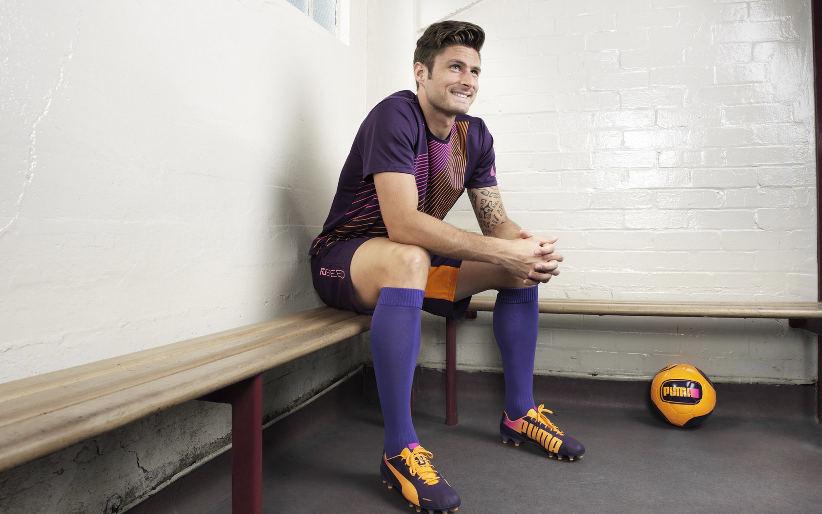 绝杀的艺术，从绿茵场到羽球赛场，解读毫秒间的制胜基因